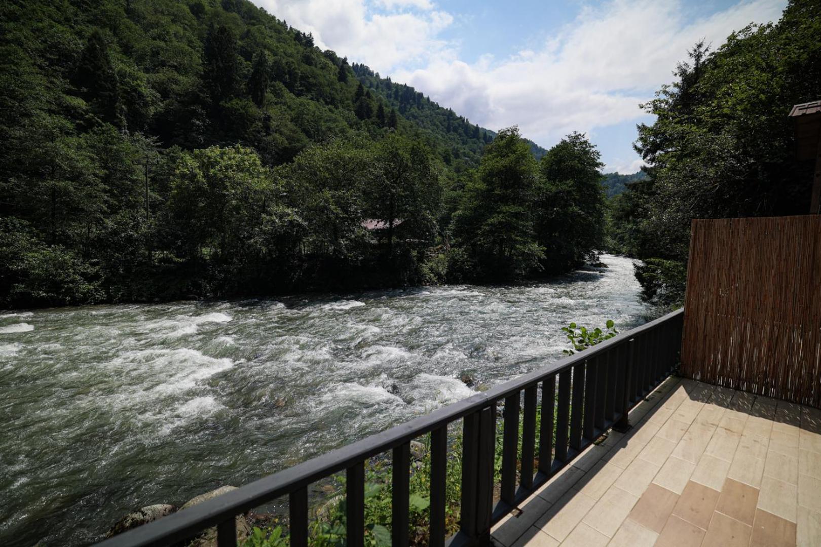 Kiyi Bungalov Çamlıhemşin Eksteriør bilde